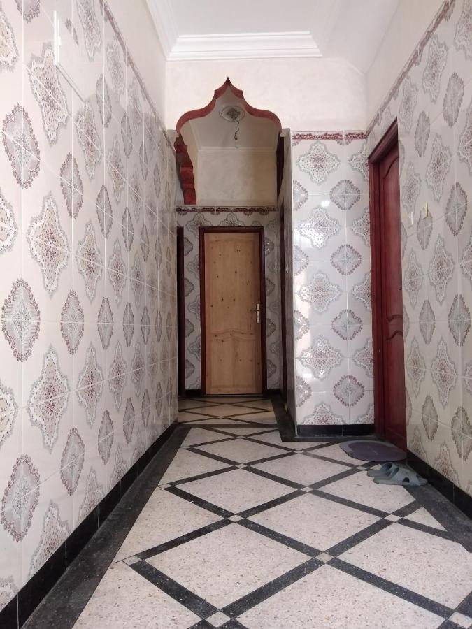 Aziz House 2 Hotel Tantan Kültér fotó